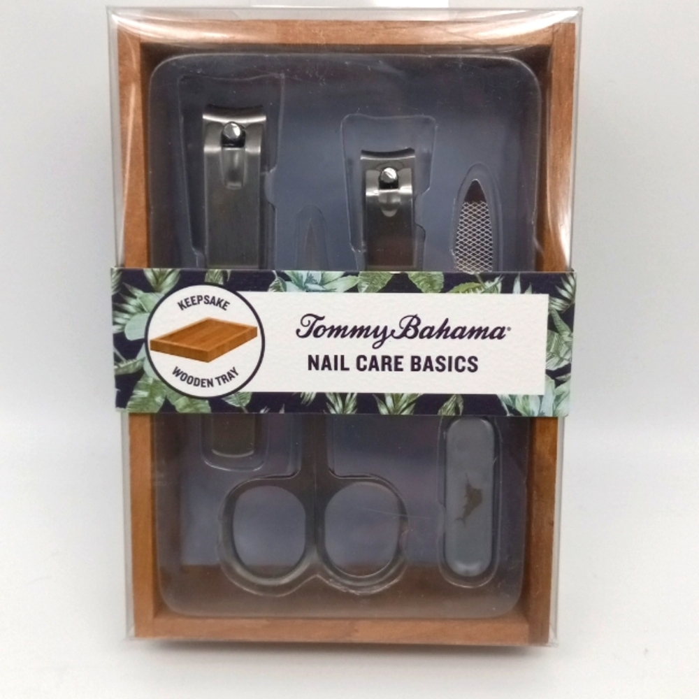 TOMMY BAHAMA NAIL CARE KIT WITH TRAY